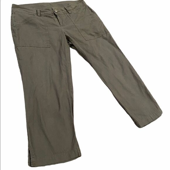 Field & Stream Cropped Pants Size 6 - Picture 1 of 9